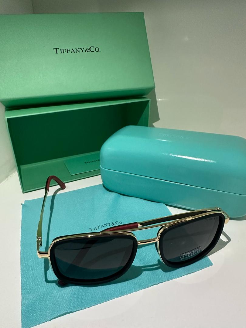 Lunettes de Soleil Tiffany&Co – Élégance Intemporelle