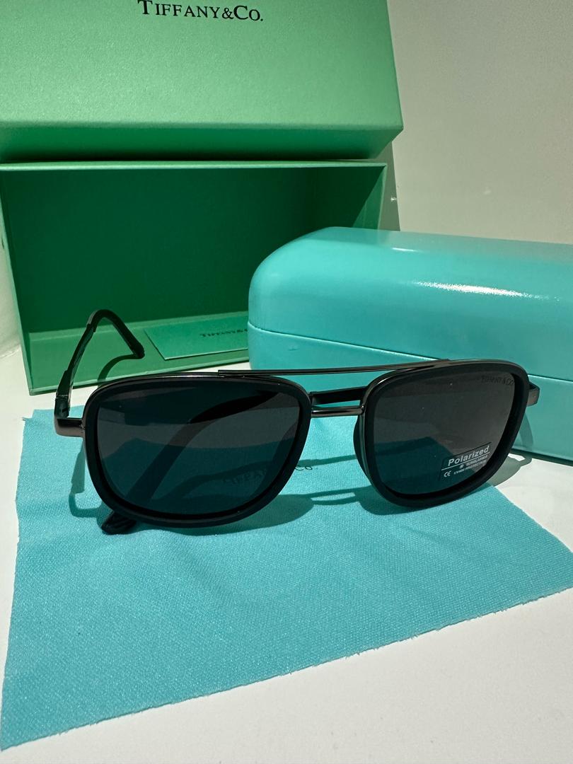 Lunettes de Soleil Tiffany&Co – Élégance Intemporelle