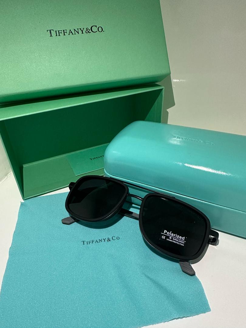 Lunettes de Soleil Tiffany&Co – Élégance Intemporelle