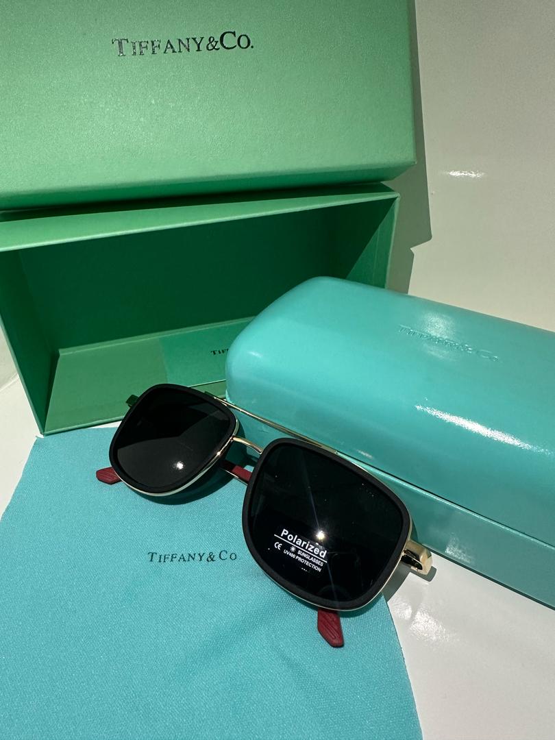 Lunettes de Soleil Tiffany&Co – Élégance Intemporelle